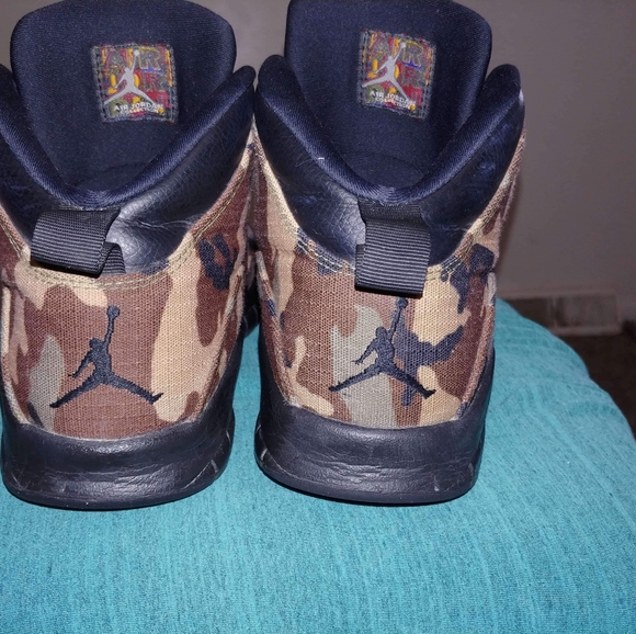 Air Jordan 10's camo woodland - Picture 4 of 8